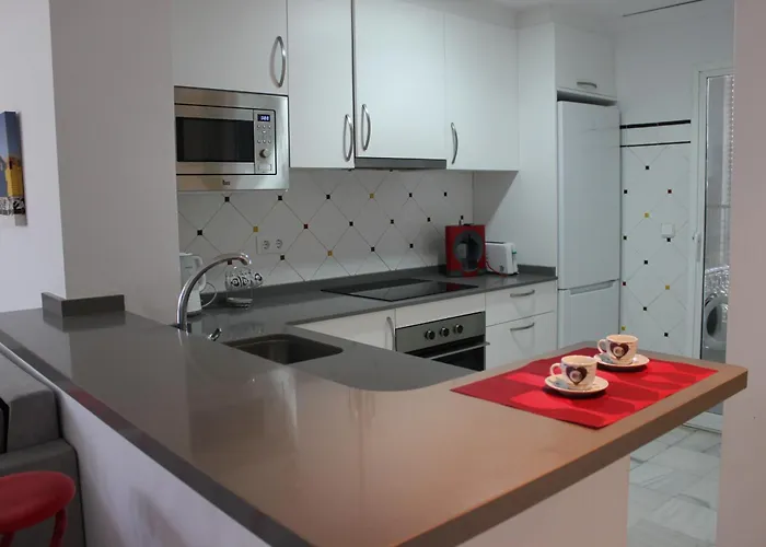 111 Alberca 8-3 * دينايا