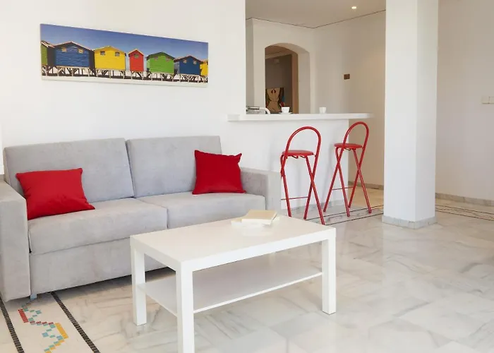 Apartment 111 Alberca 8-3 *