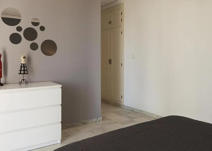 Apartment 111 Alberca 8-3 *